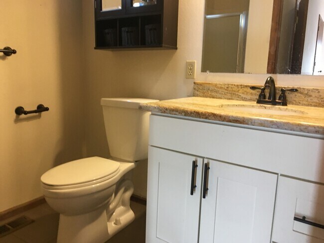 Building Photo - Ward Apartments LLC