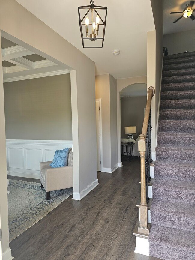 Building Photo - BRAND NEW LISTING!!!!