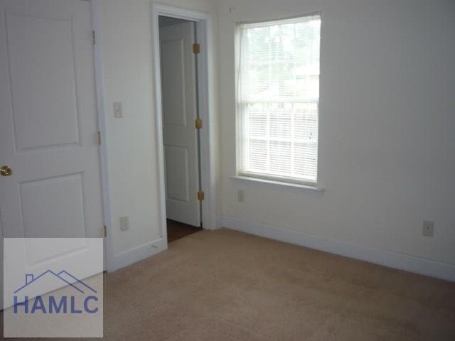 Building Photo - 1113 Kelly Dr