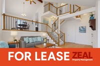 Building Photo - Stunning 5Bed 3.5Bath Modern Home on Spaci...
