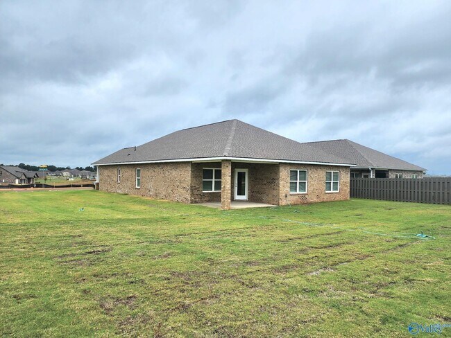 Building Photo - 16348 Blue Water Wy NW
