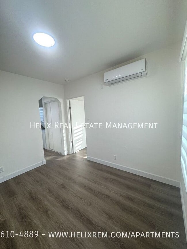 Building Photo - 1706 N Sierra Bonita Ave