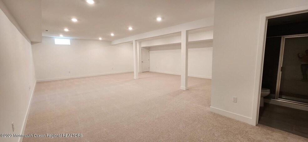 Building Photo - 3105 Aviator Ave