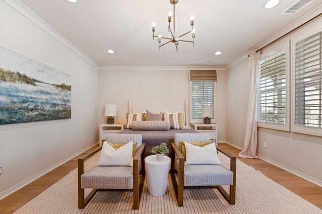 Building Photo - Exceptional Remodeled & Professionally Fur...
