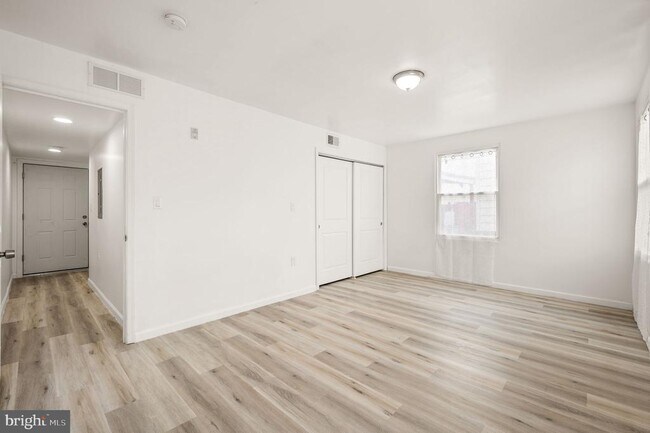 Building Photo - 1633 Germantown Ave