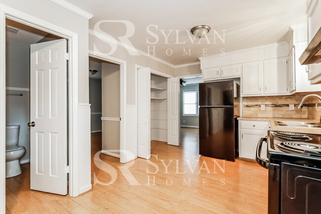 Building Photo - Coming HOME never felt so good!