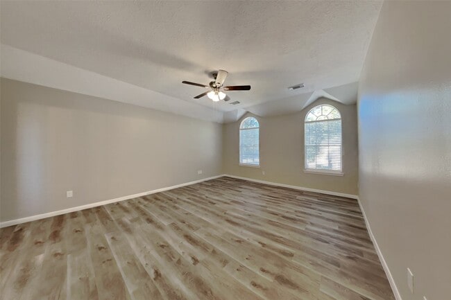 Building Photo - 6807 Oakbranch Manor Ln