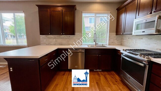 Building Photo - Step Inside to Style, Space & Everyday Comfort!