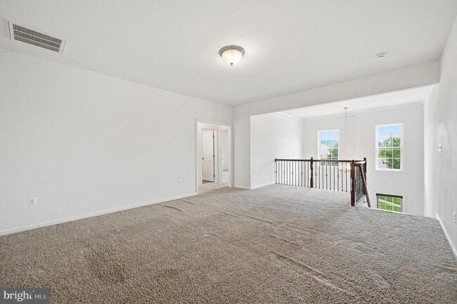 Building Photo - 24267 Purple Finch Dr