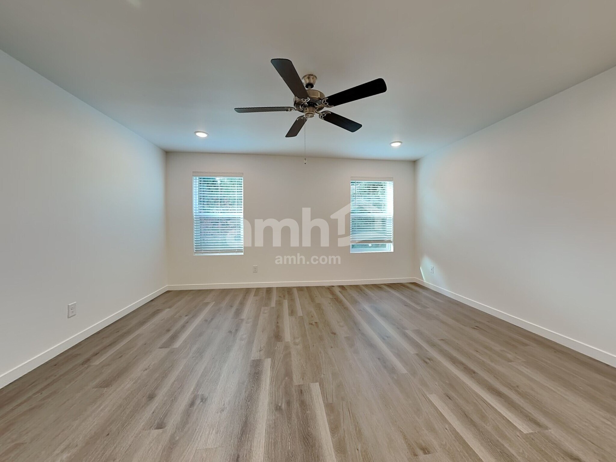 Building Photo - 5109 Turnstone St SE