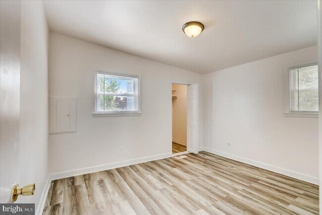 Building Photo - 9302 Trout Rd