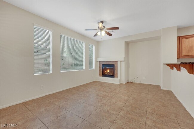 Building Photo - 6125 Sugartree Ave