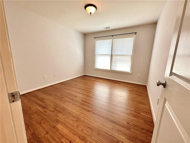 Building Photo - 1678 Carr Cir NW