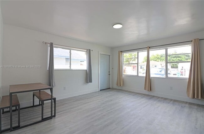 Building Photo - 2126 NW 47th Terrace