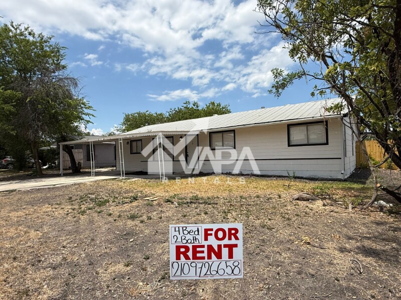 Building Photo - 315 Jamaica Dr