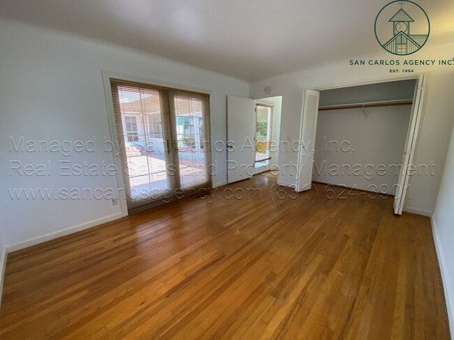 Building Photo - Spacious Three Bedroom Home in Carmel Hill...