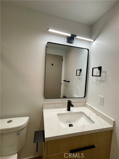 Building Photo - 613 W 41st Pl