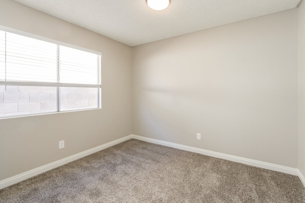 Building Photo - 644 Paulson Dr