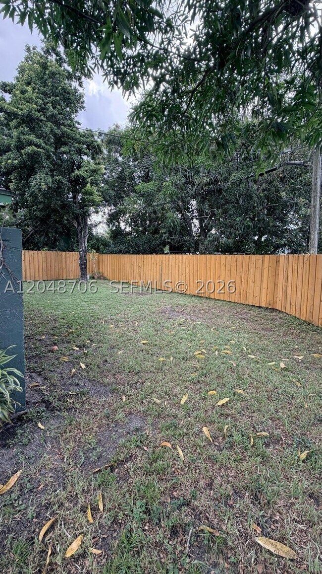 Building Photo - 3781 Jackson -