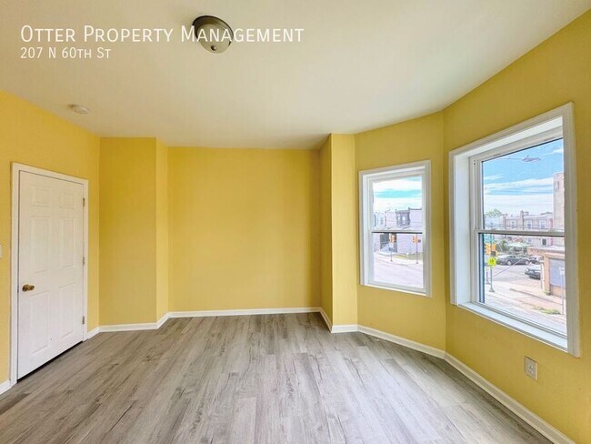 Building Photo - 207 N 60th St