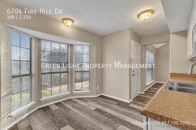 Building Photo - 6704 Fire Hill Dr