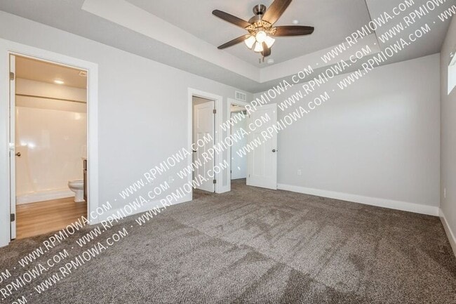 Building Photo - 706 Umbra Pl