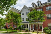 Building Photo - 124 Meridian Ln