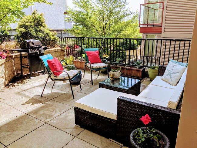 Building Photo - 1Bd/1Ba Seattle Condo