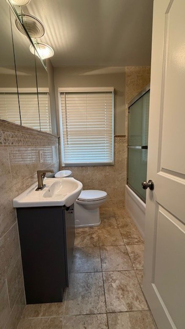 Building Photo - Available Now | 4BR Home on Upper Penn Lake | $2,795/mo