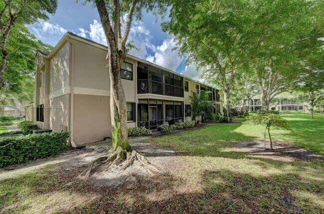 Building Photo - 148 NW 98th Terrace