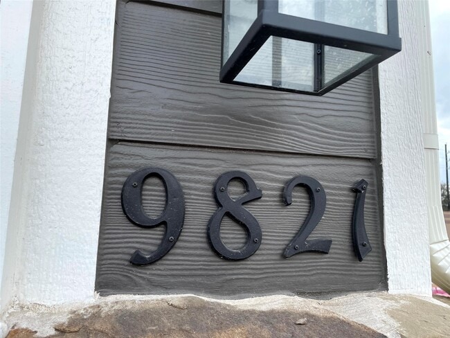 Building Photo - 9821 Prairie Garden Ln