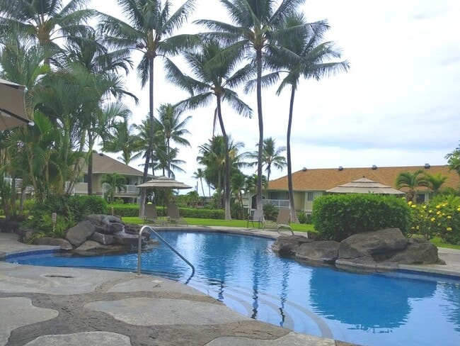 Building Photo - TURNKEY - LUXURY 2BED/2BA FULLY FURNISHED ...