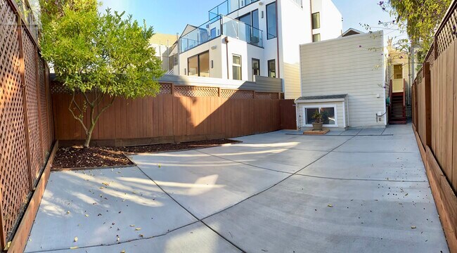 Backyard - 1562 Dolores St