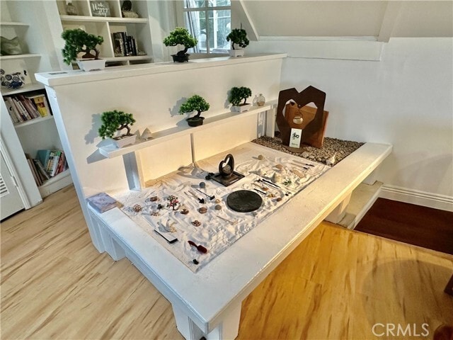 Building Photo - 274 Diamond St