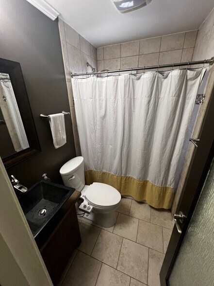 Building Photo - 3024 Whispering Pines Cir