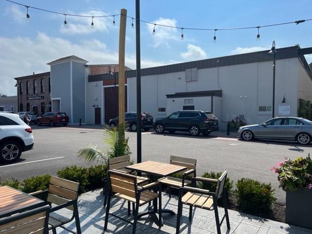 Building Photo - 410 Wood St