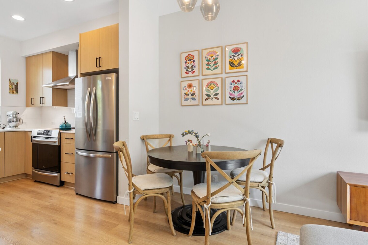 Building Photo - 6405B 22nd Ave NW