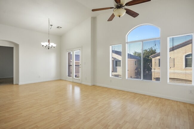 Building Photo - 3312 Speckle Summer Pl