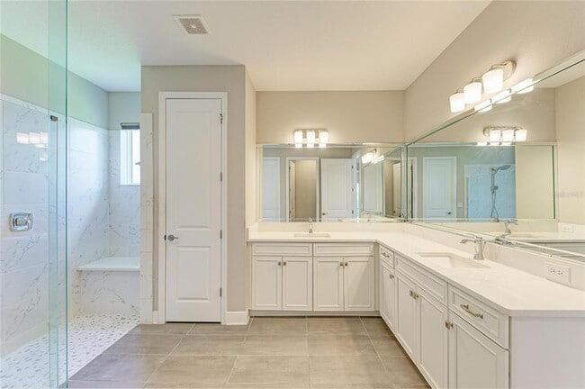 Building Photo - 4745 Antrim Dr