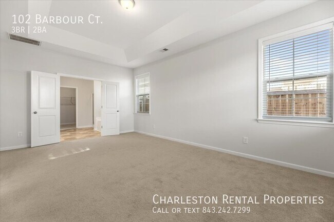 Building Photo - 102 Barbour Ct