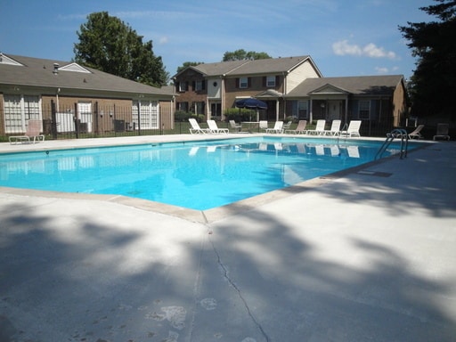 Building Photo - Updated photos coming soon…Great 2 Bedroom 1 1/2 Bath Townhome Now Available in River Plantation!