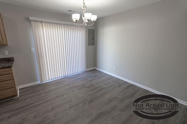 Building Photo - 4012 Arctic Fox Dr