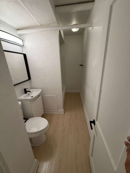 Building Photo - 14148 Superior Rd