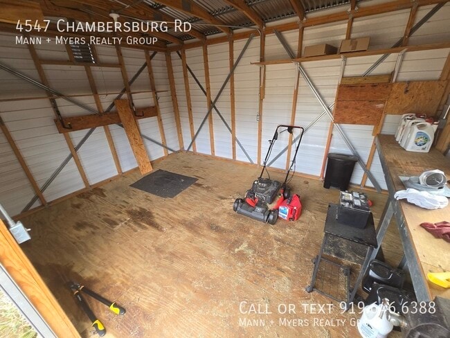 Building Photo - 4547 Chambersburg Rd