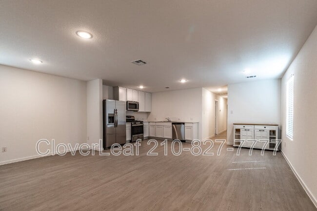 Building Photo - 3626 Amber Glade