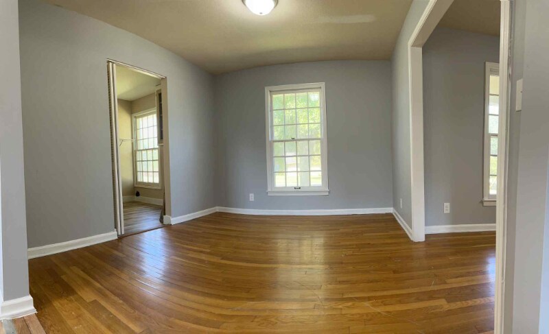 Building Photo - 63 Bellview Dr