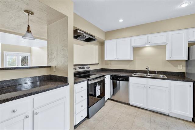 Building Photo - 6808 Eastridge Dr