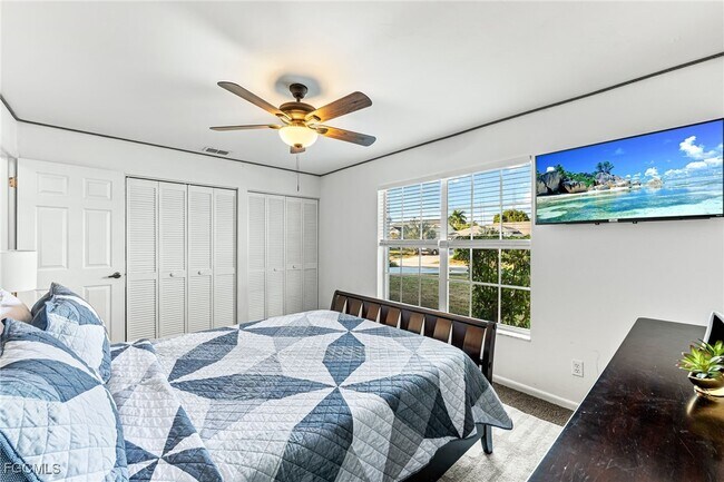 Building Photo - 8468 Grove Rd