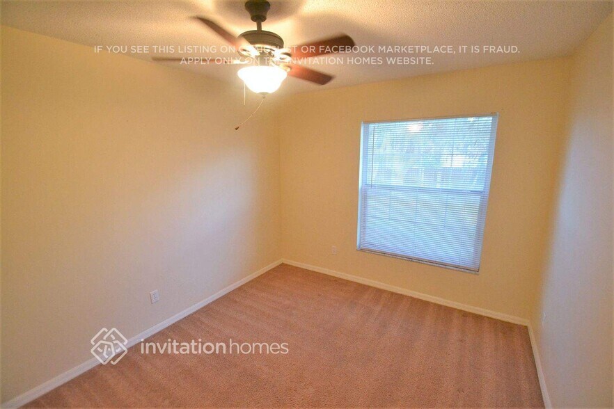 Building Photo - 10814 Crescendo Loop