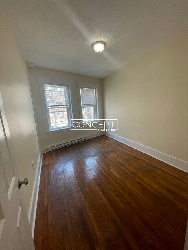 Building Photo - 883A Huntington Ave. Unit 7B